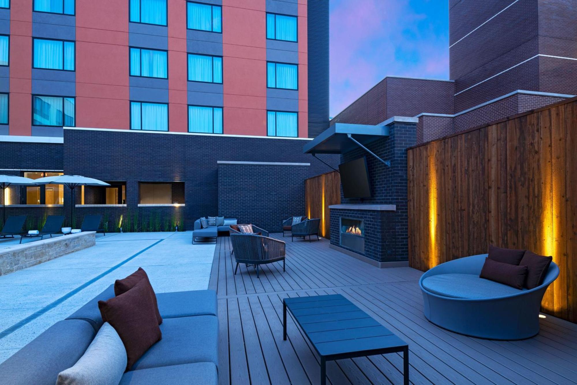 Ac Hotel By Marriott Waco Downtown Exteriör bild