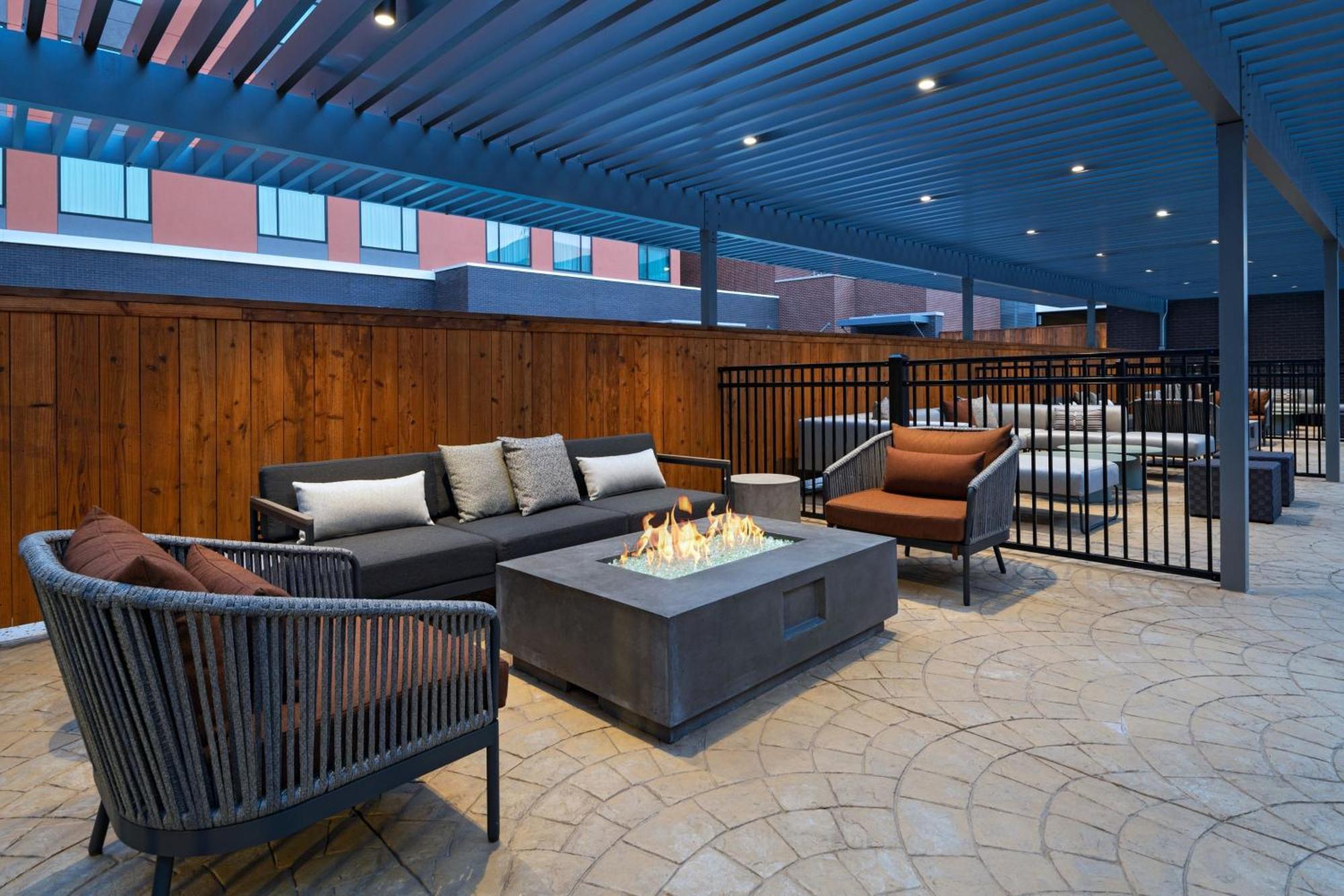 Ac Hotel By Marriott Waco Downtown Exteriör bild